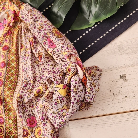 Spell Blossom Bohemian Floral Romper Orange Yellow Size Small - Picture 11 of 13